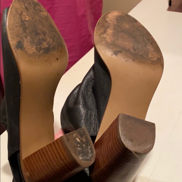 Steve Madden Black Nonstp Booties Sz. 38/7.5 - Picture 3 of 4